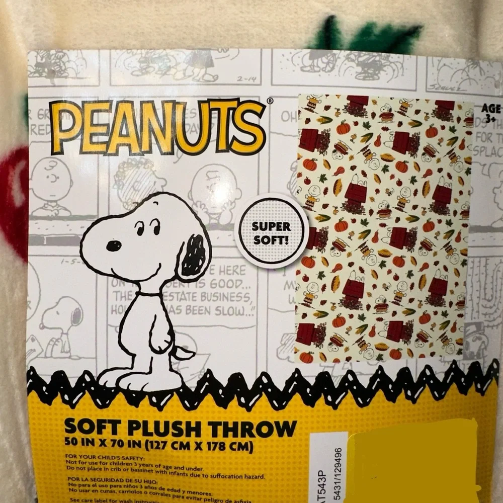 Peanuts Snoopy Thanksgiving & Autumn Plush Throw Blanket